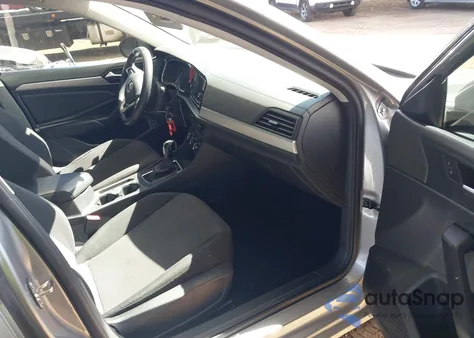 2021 Volkswagen Jetta 1.4T R-Line/1.4T S/1.4T Se from USA, damaged, VIN 3VWC57BU9MM034705